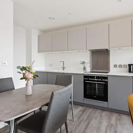 Contemporary 1br With Amazing Views Apartamento *
