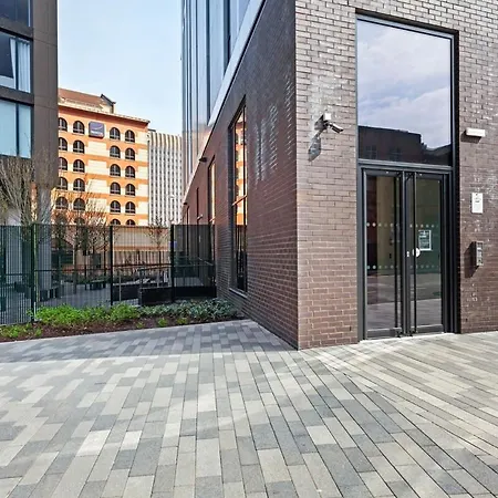 Contemporary 1br With Amazing Views * Birmingham