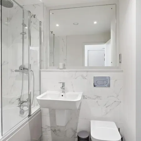 Contemporary 1br With Amazing Views